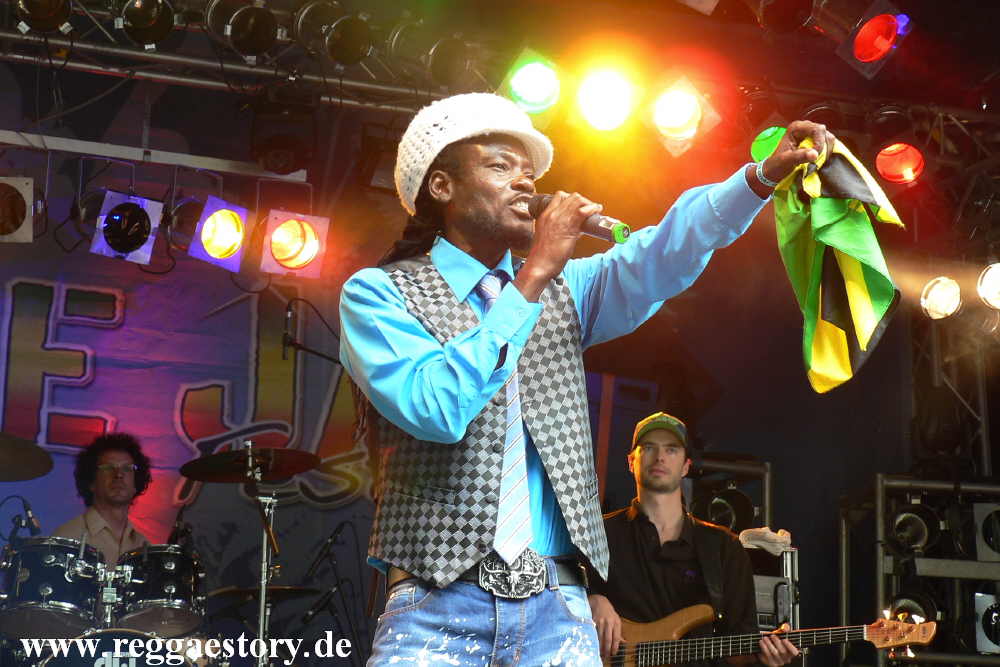 Meeks & Meeks - Reggae Jam 2012