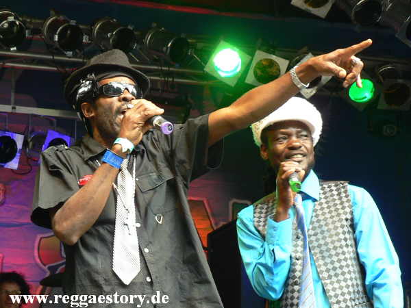 Meeks & Meeks - Reggae Jam 2012