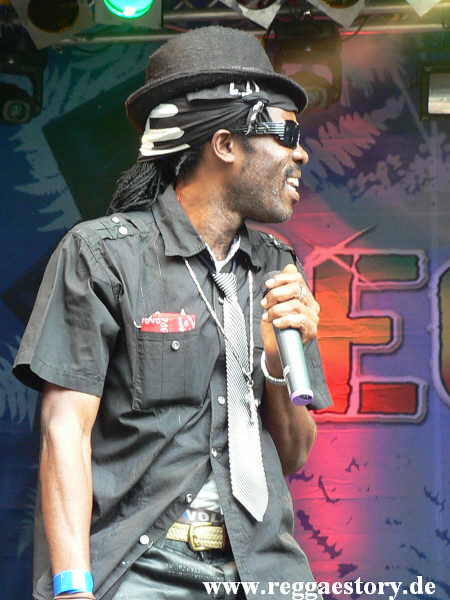 Meeks & Meeks - Reggae Jam 2012