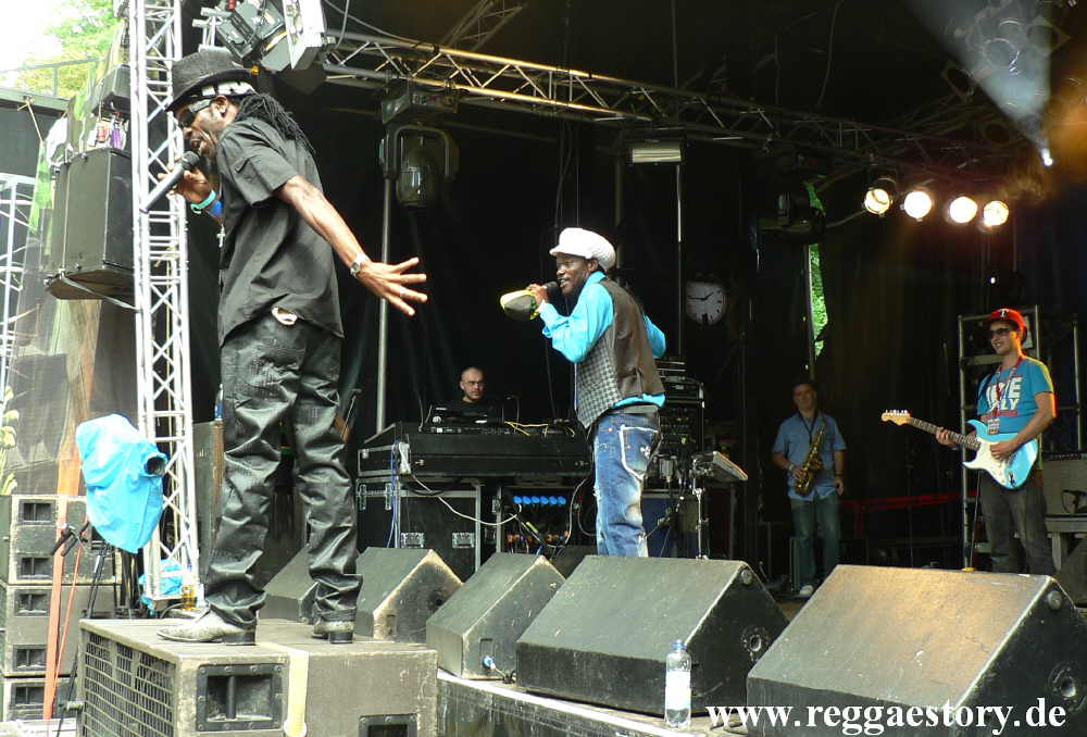 Meeks & Meeks - Reggae Jam 2012