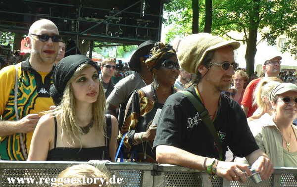 bei The Silvertones - Reggae Jam 2012
