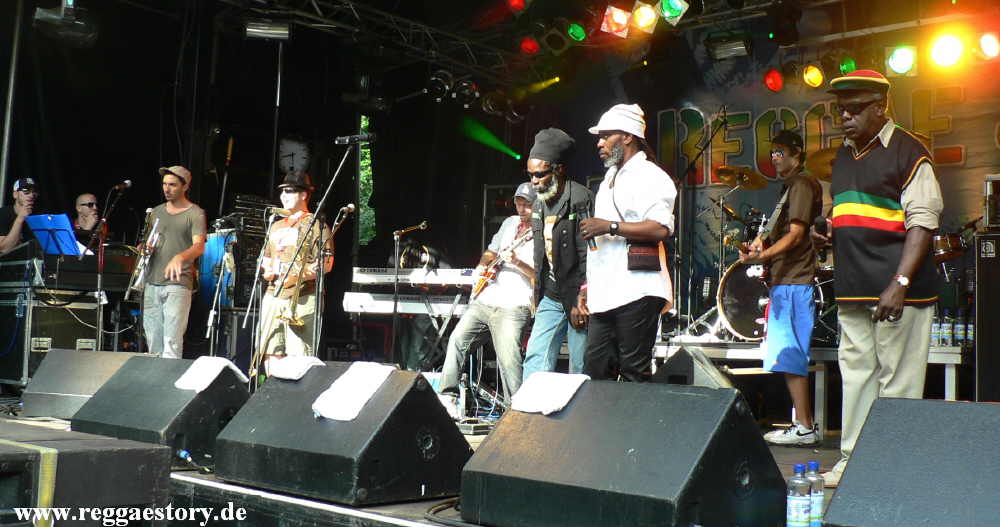 Mighty Diamonds - Reggae Jam 2012