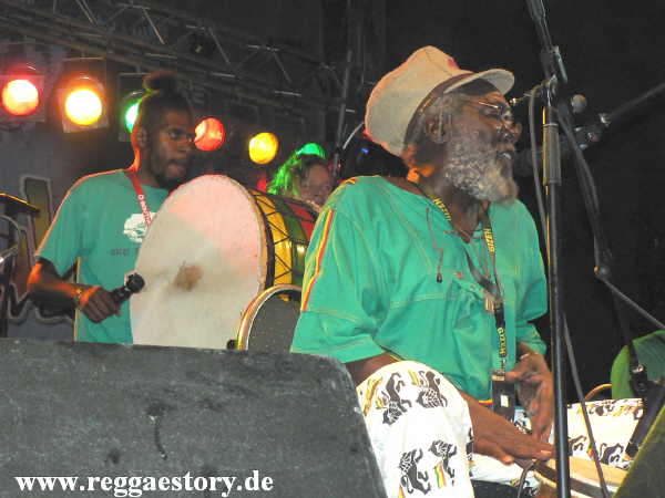 Jamaica Papa Curvin & Anthony Locks
