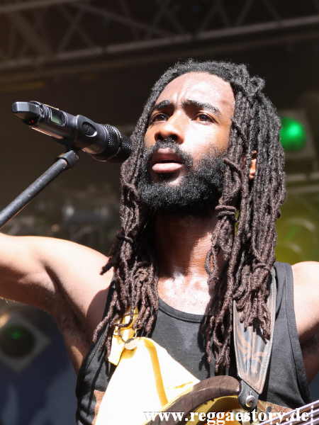 Raging Fyah