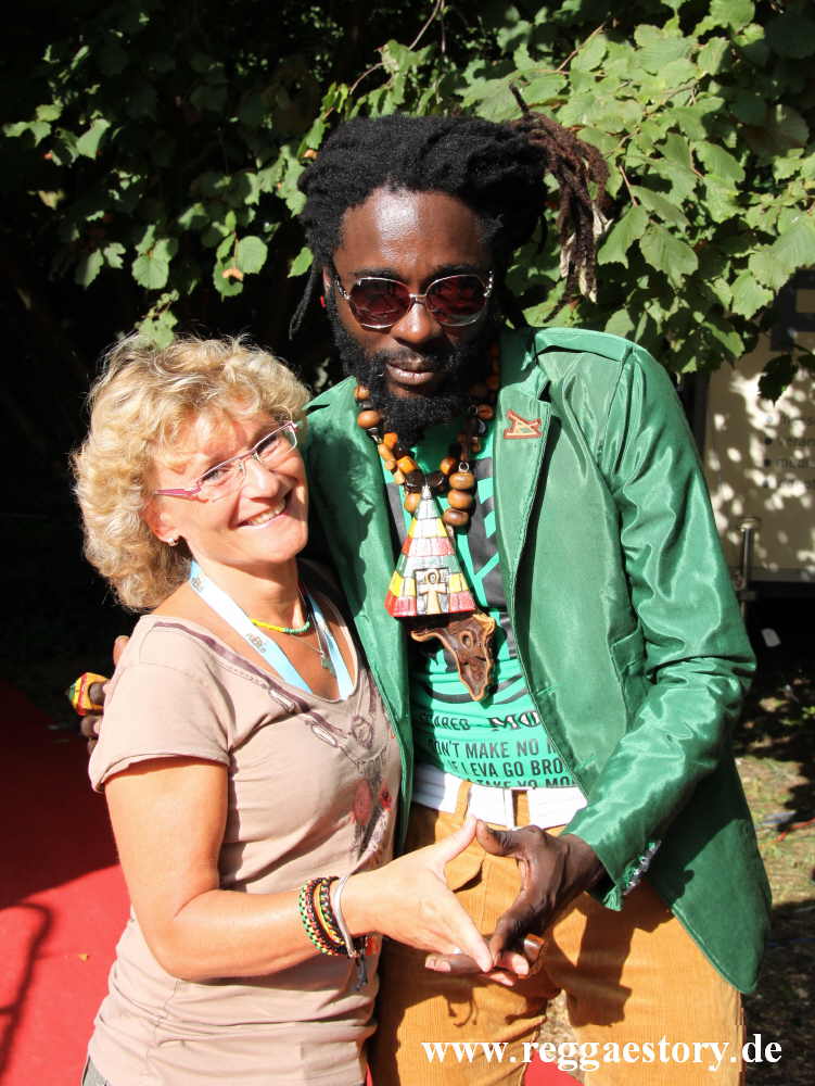 Jah Bouks