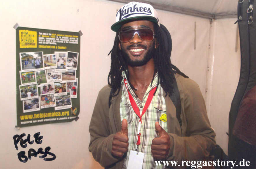 Raging Fyah - Pele