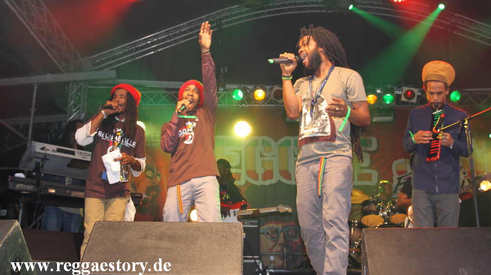 Rassi Hardknocks - Exile Di Brave + Micah Shemaiah + Addis Pablo