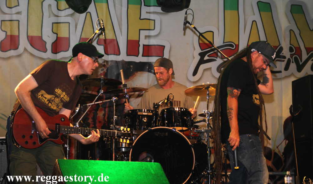 Jah Sun & House of Riddim
