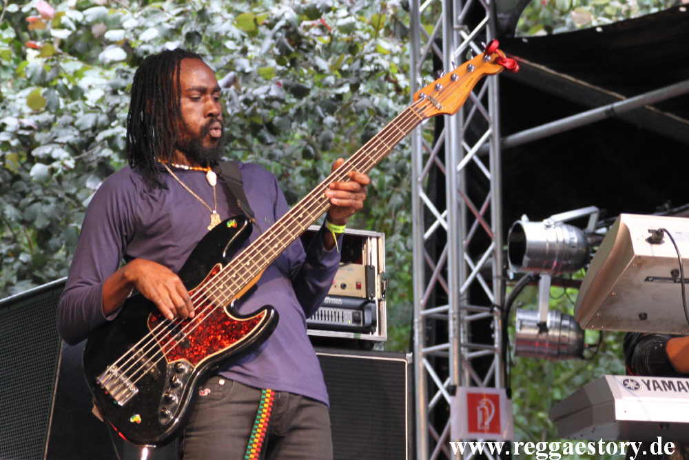 Uprising Roots