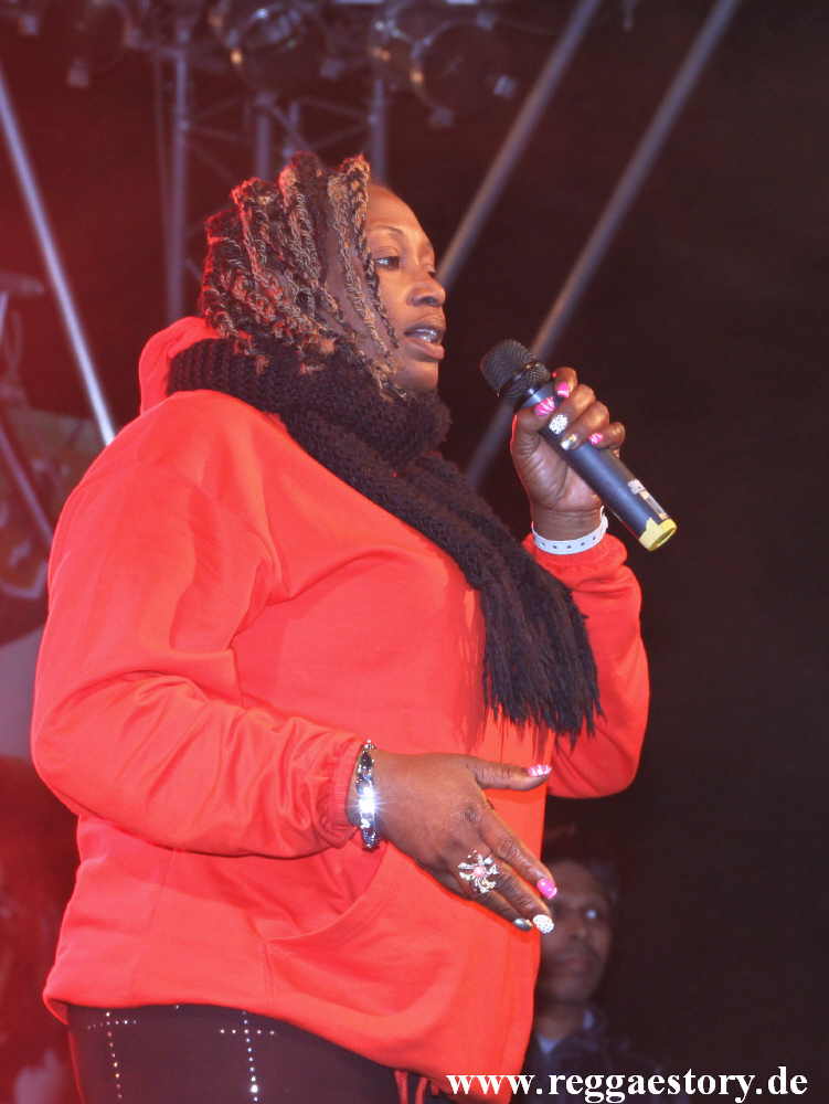Lisa Dainjah