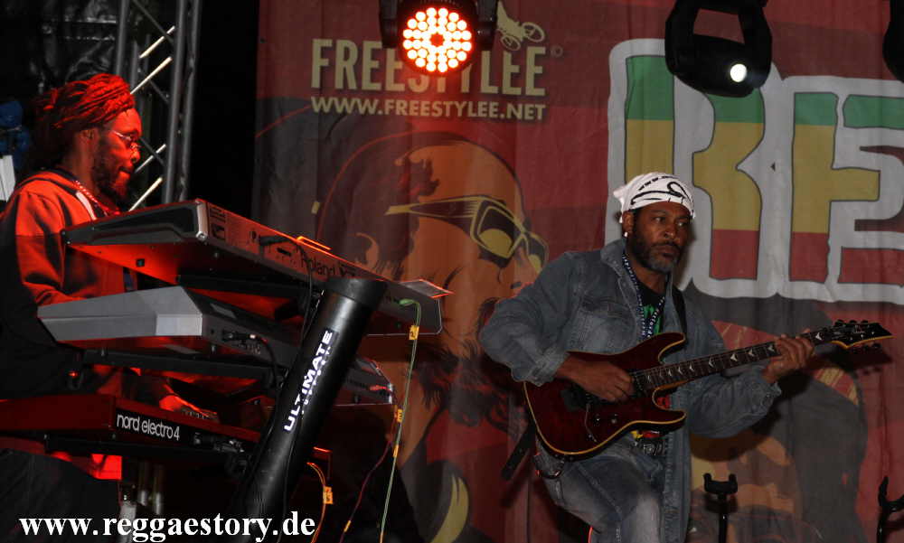 Bei Junior Kelly