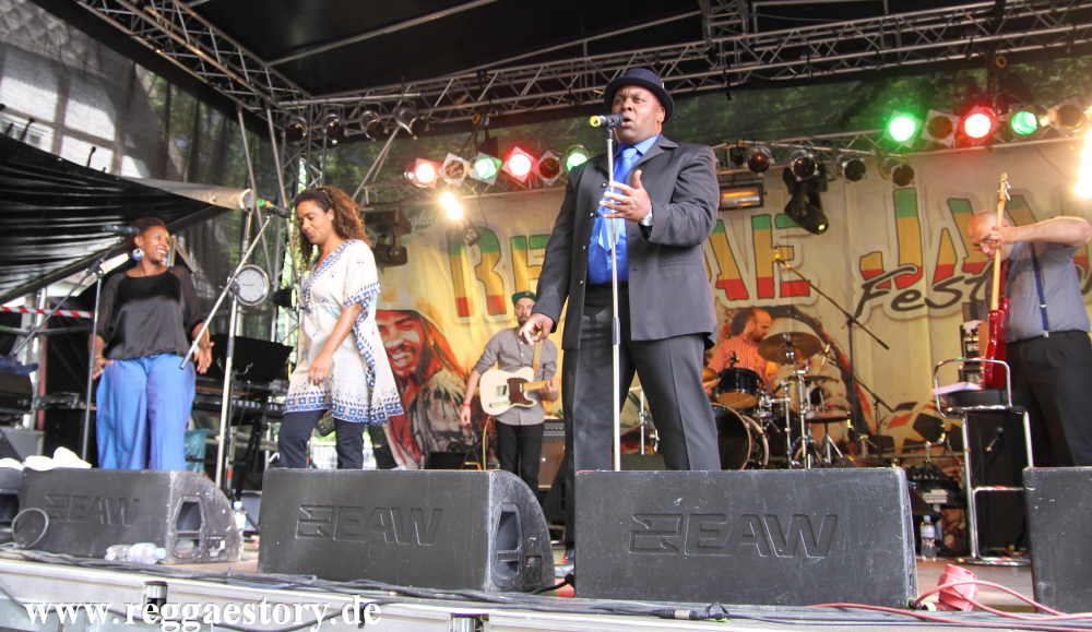 Alpheus & The Easy Snappers