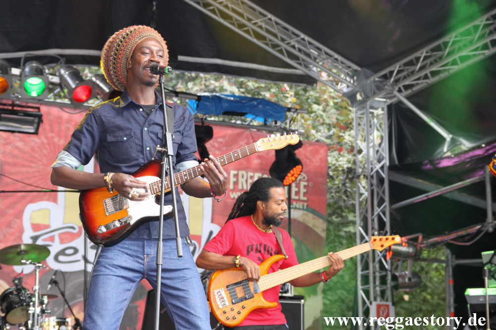Meta & The Cornerstones