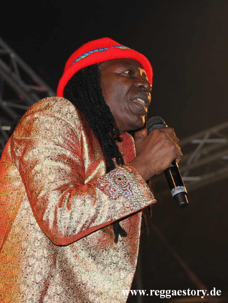 Alpha Blondy