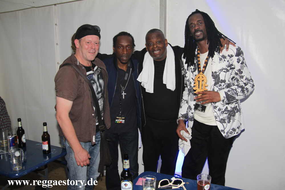 Sheriff, JB Baker, Tippa Irie und General Levy