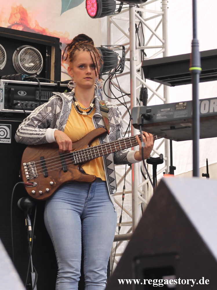 Sumalee Berlinger