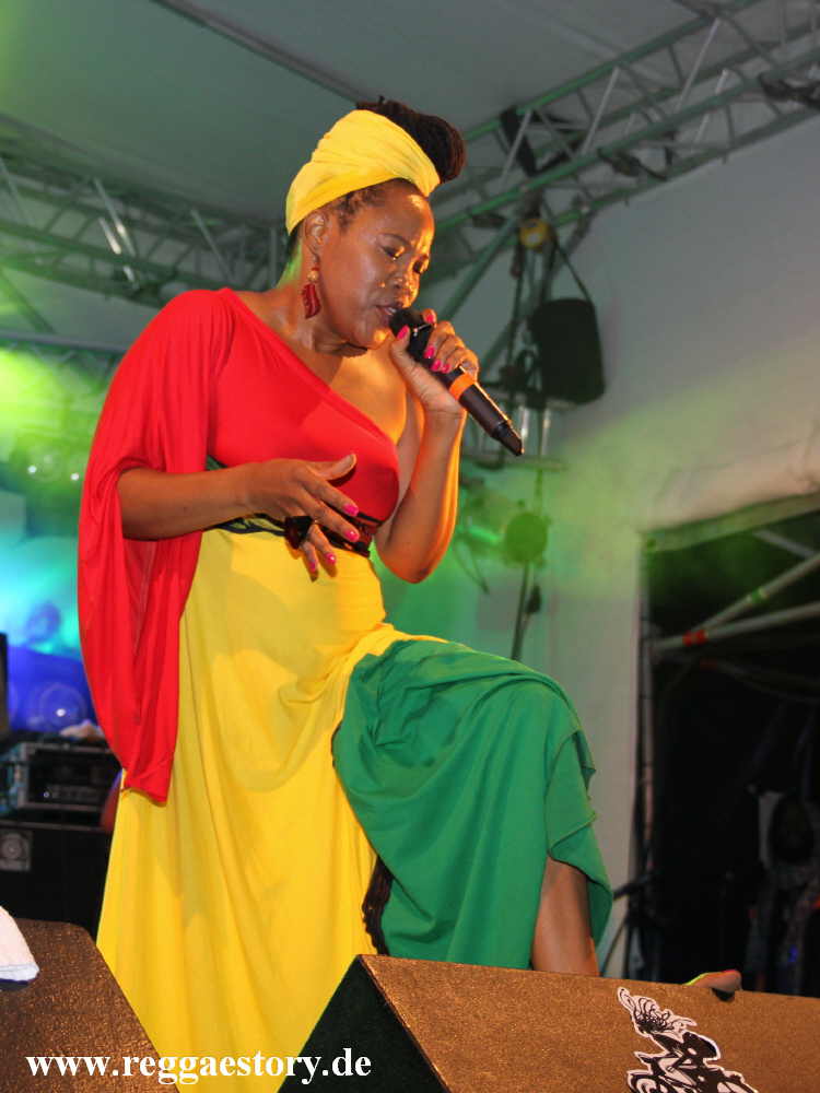 Queen Ifrica