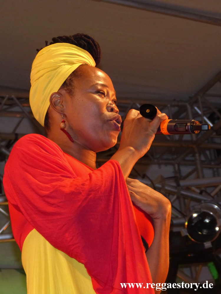 Queen Ifrica