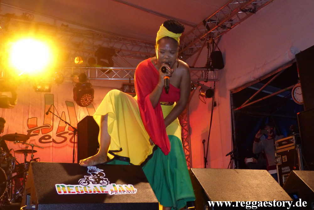Queen Ifrica