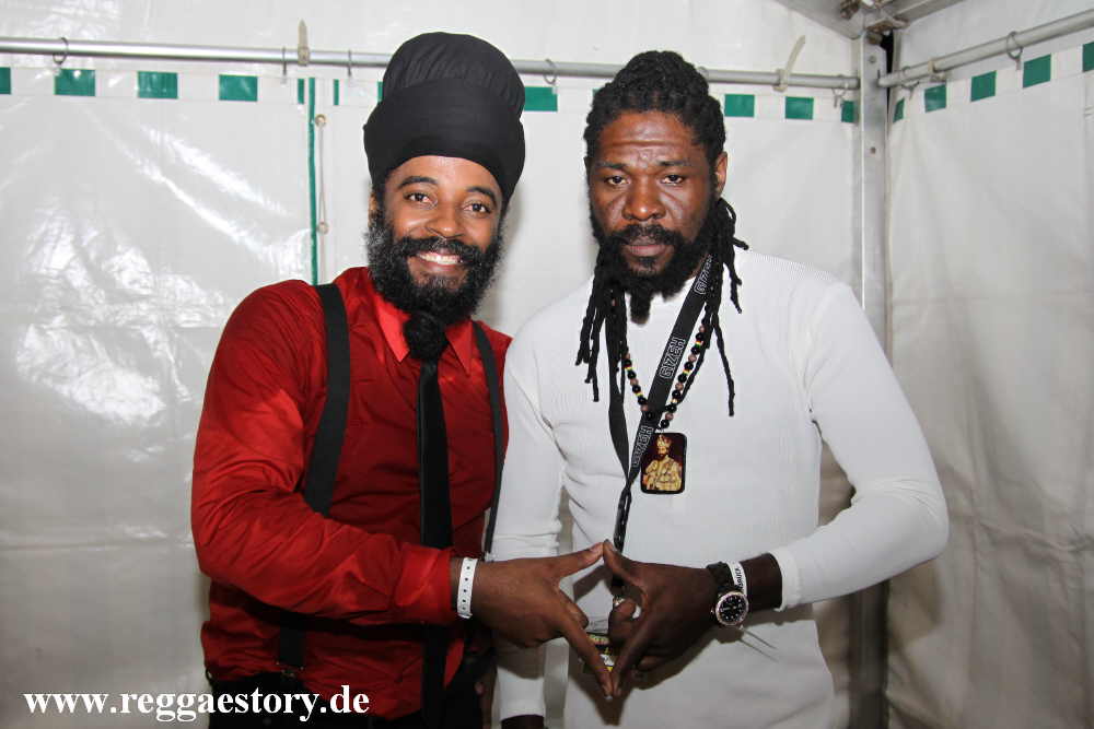 Teacha Dee & Don Tippa