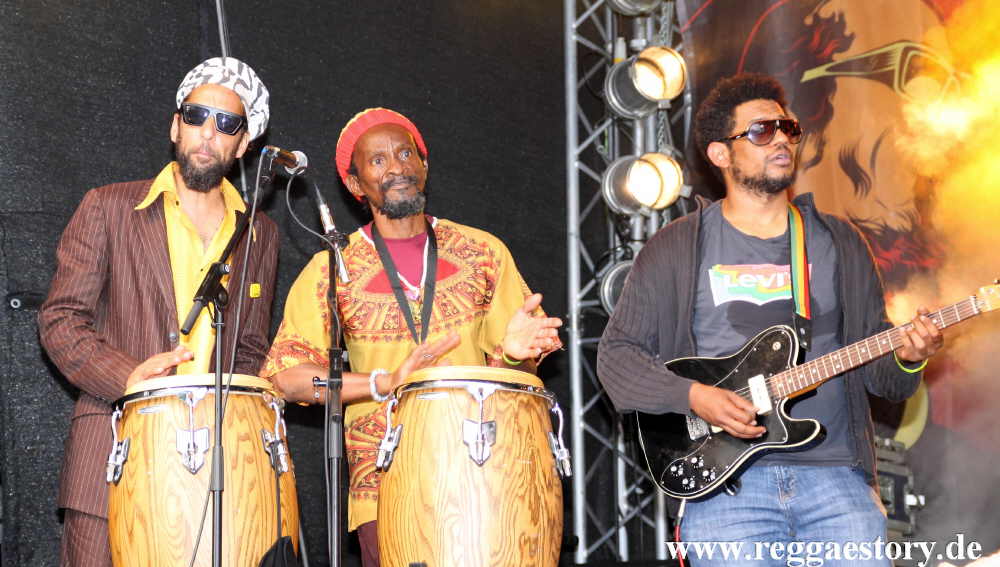 Six Nation Band @ KushArt
