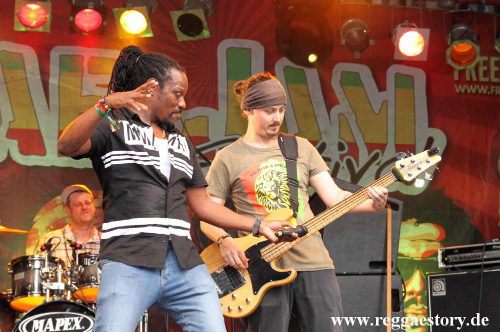 Chuck Fenda & House of Riddim - Reggae Jam 2017