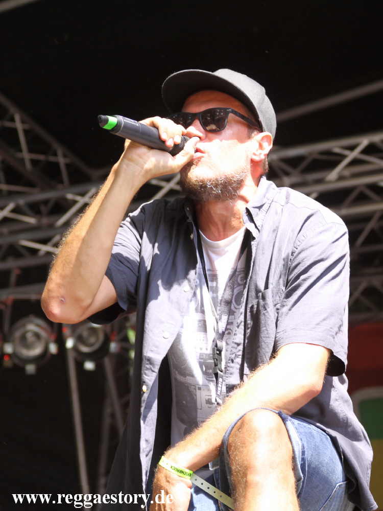 Illbilly Hitec - Longfingah - Reggae Jam 2018