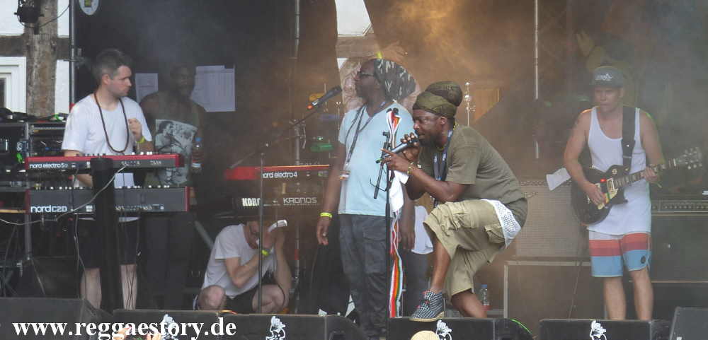Singing U & Cat - Reggae Jam 2018