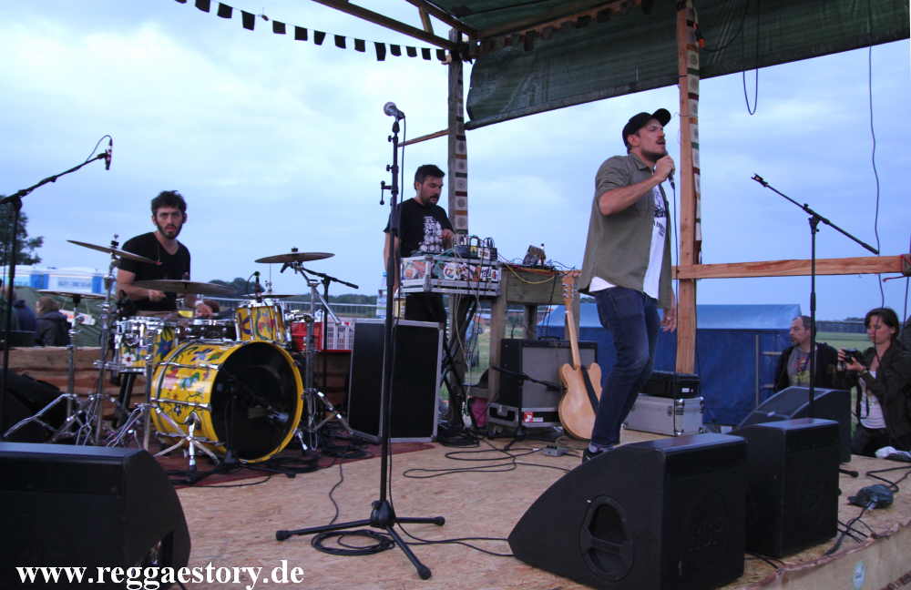 iLLBiLLY HiTEC feat. Longfingah - Reggae Jam 2019