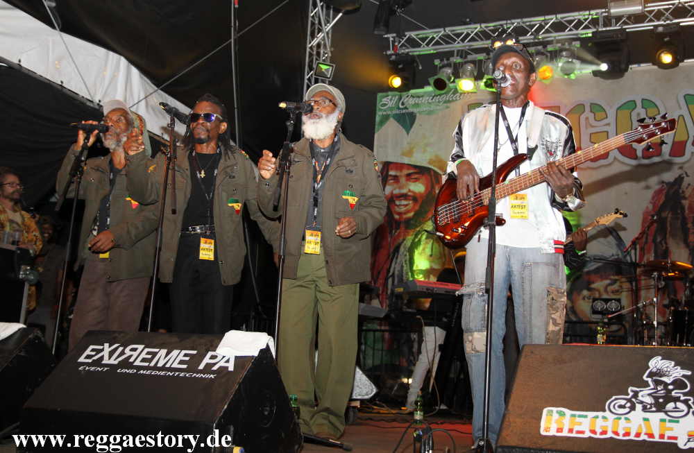 KushArt & Lloyd Parks - Reggae Jam 2019