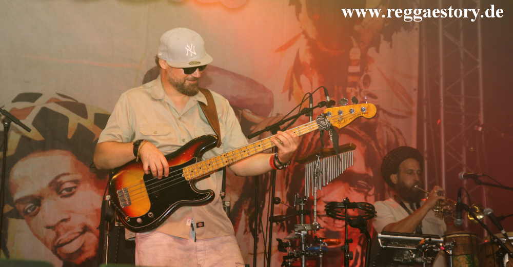 The Riddim Source @ Clinton Fearon @ Reggae Jam 2022