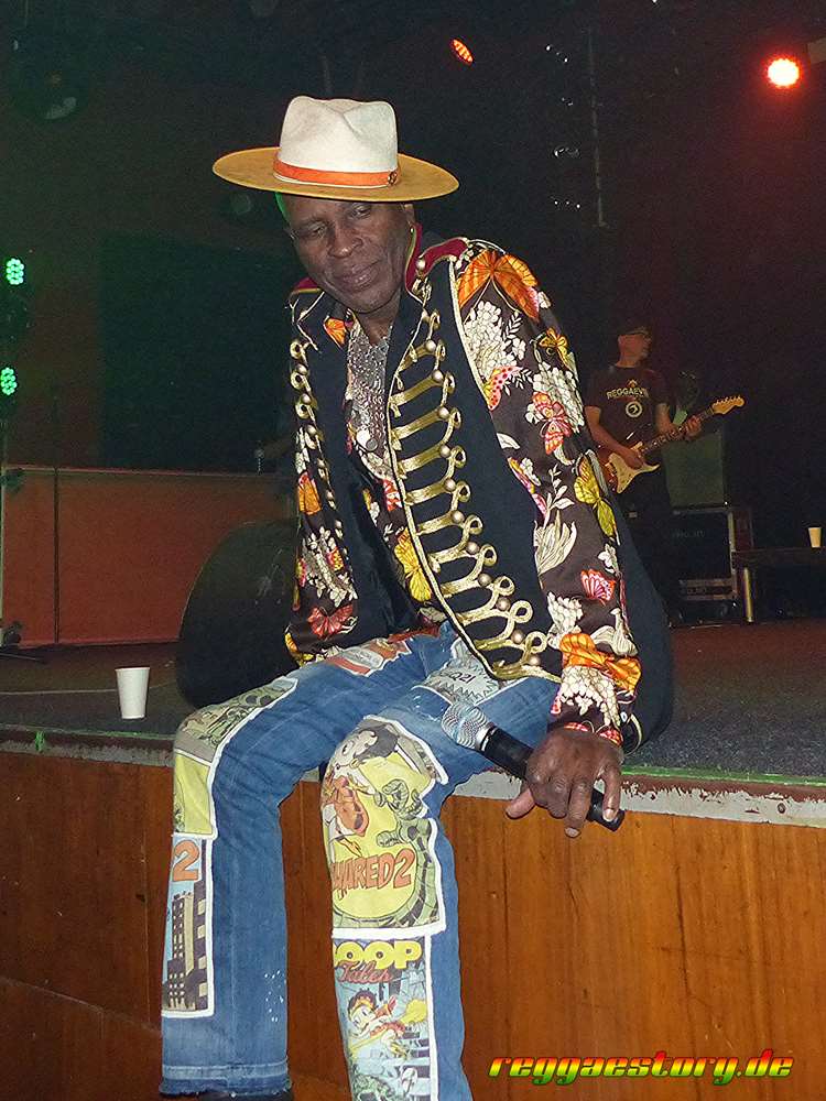 Eek-A-Mouse - Astra Berlin