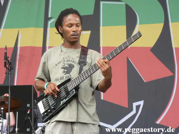 Police In Dub