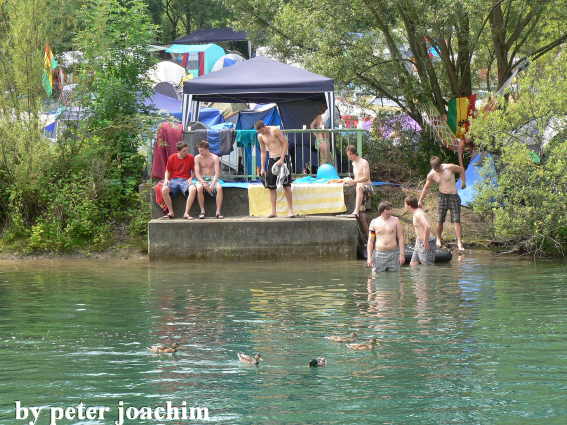 An der abgebrochenen Br&uuml;cke