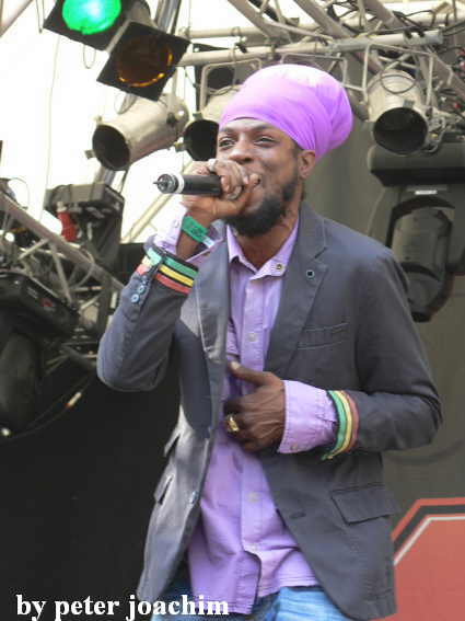 Jah Mason und Dub Akom Band - Green Stage