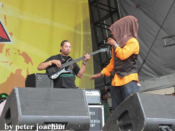 Turbulence und Mafia - Red Stage