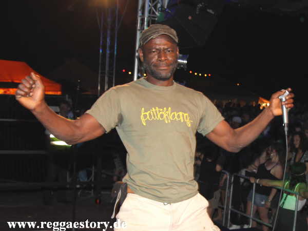 Summerjam 2012 - Chaliss Butto