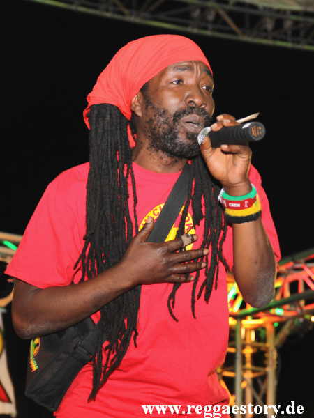 King C Red