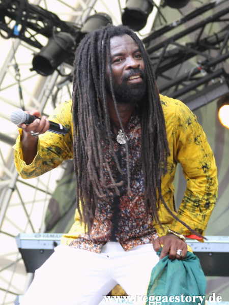 Rocky Dawuni