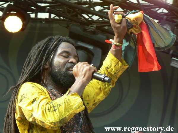 Rocky Dawuni
