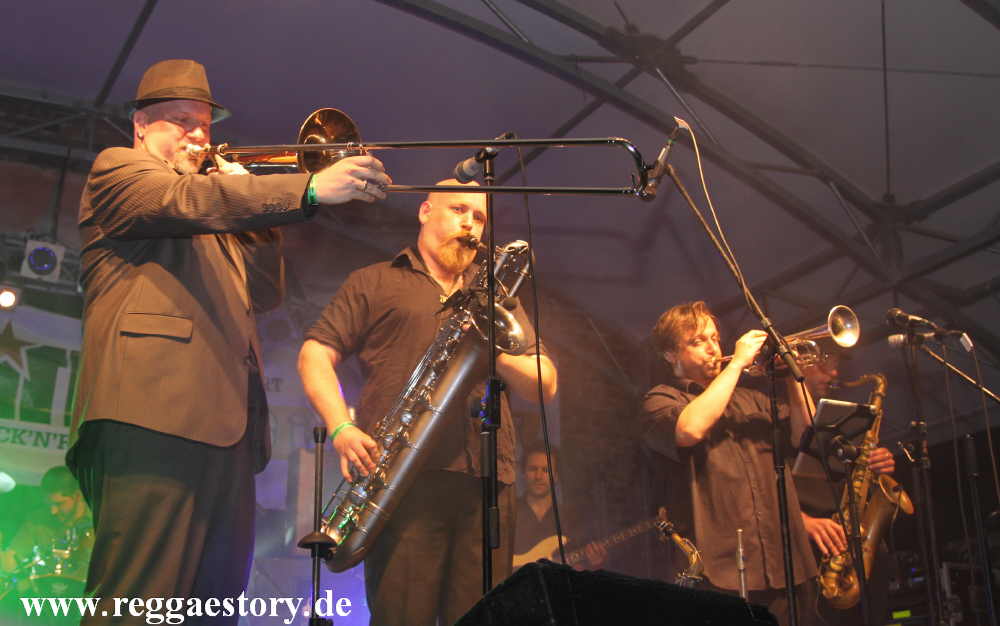 Dr. Ring Ding - Ska-Vaganza