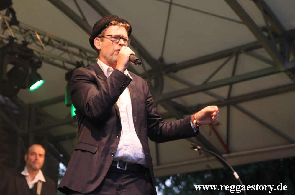Yellow Umbrella - This Is Ska 2021