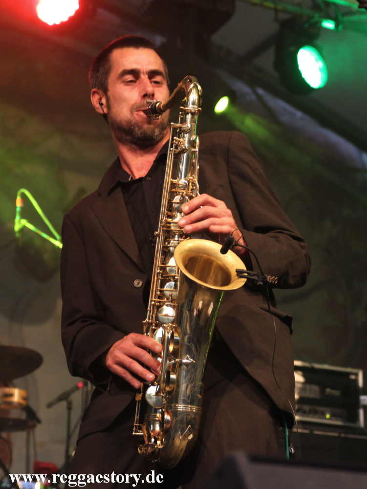 Yellow Umbrella - This Is Ska 2021