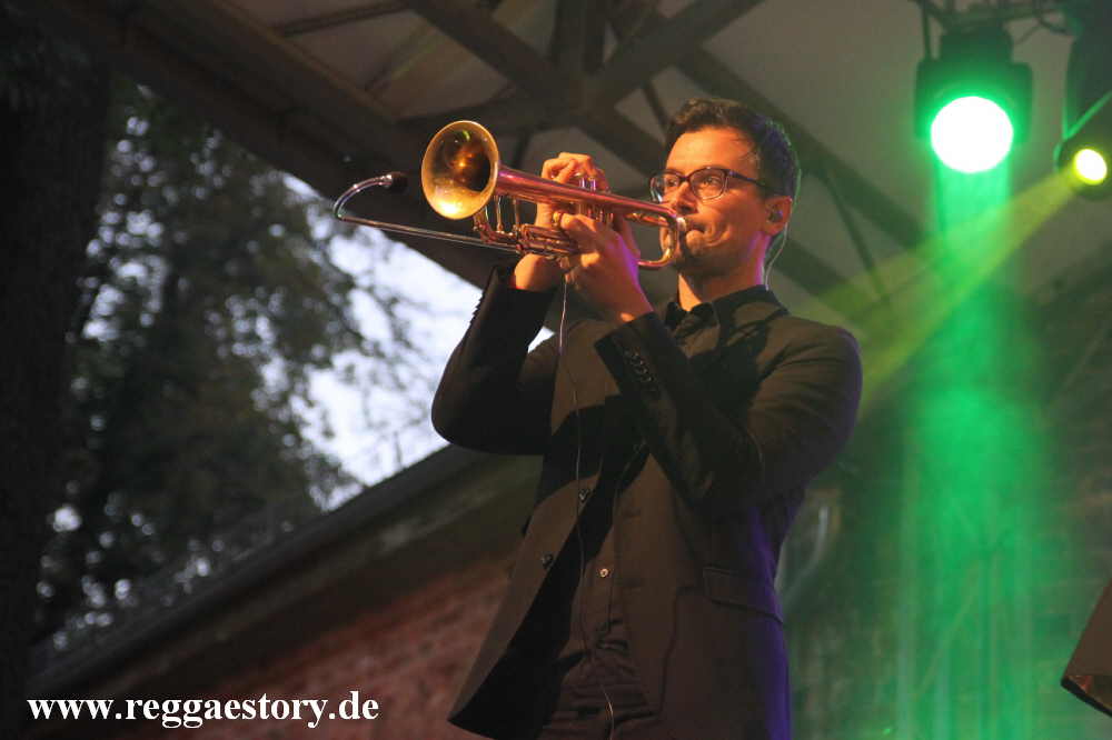 Yellow Umbrella - This Is Ska 2021