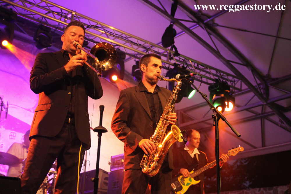 Yellow Umbrella - This Is Ska 2021