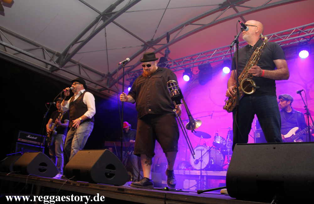 El Bosso & die Ping Pongs - This Is Ska 2021