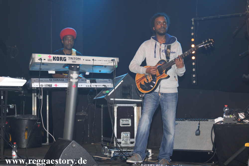 Roots Crew