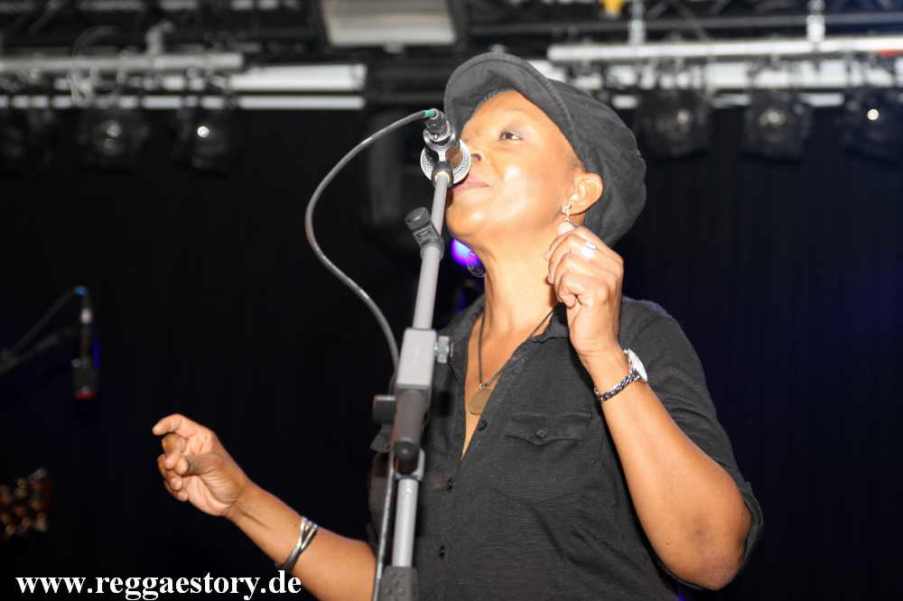Leba Hibbert