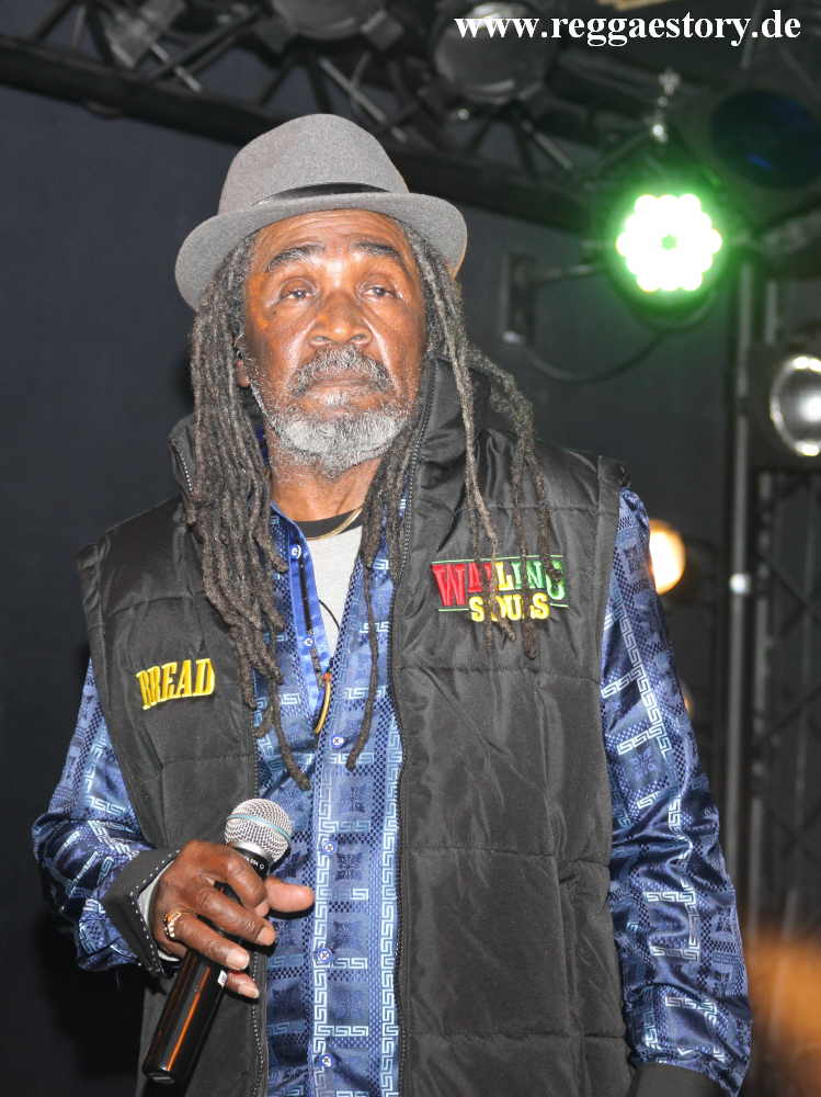 Wailing Souls & The Fireman Crew - Bread