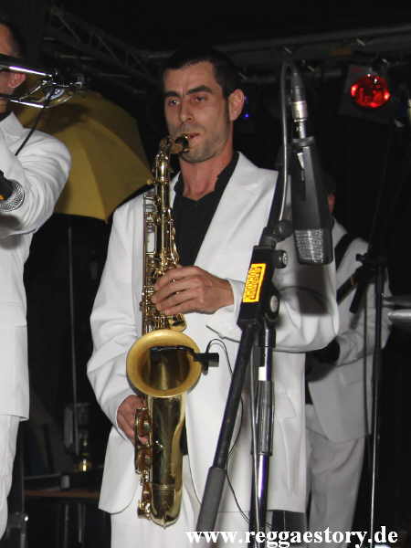 Bernard Lanis